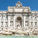 La Finestra Su Fontana Di Trevi - Charming View